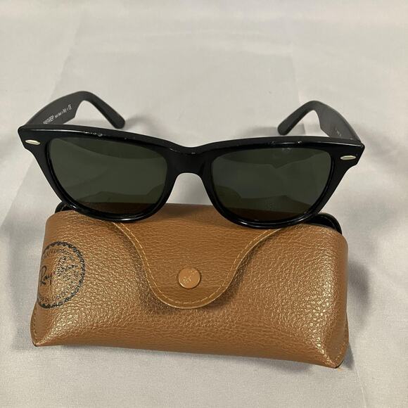 Ray-Ban Wayfarer Sunglasses Mens Size 54 Black Green Lenses Italy Case - Picture 2 of 16